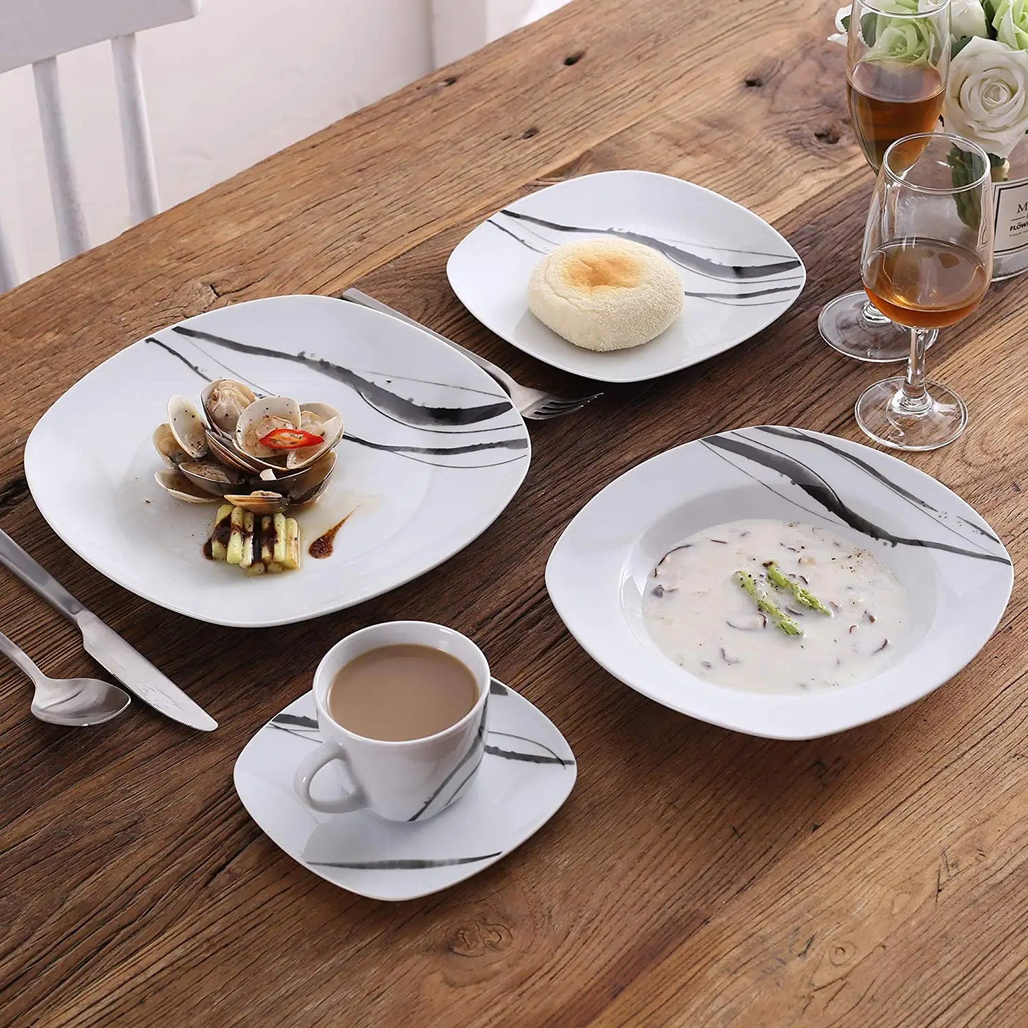 MALACASA Teresa Porcelain Dinnerware Set With Cups And Saucers