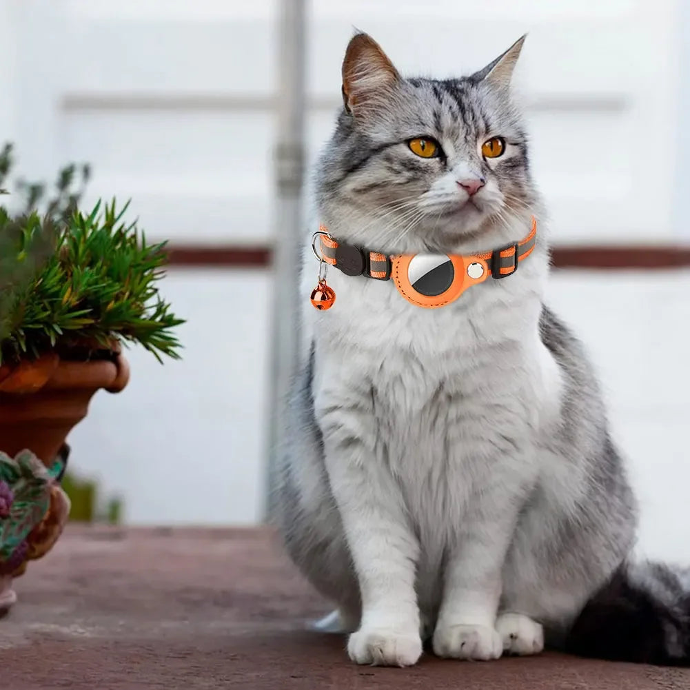 Shunmaii Reflective Cat Collar With AirTag Holder For Kitten Safety